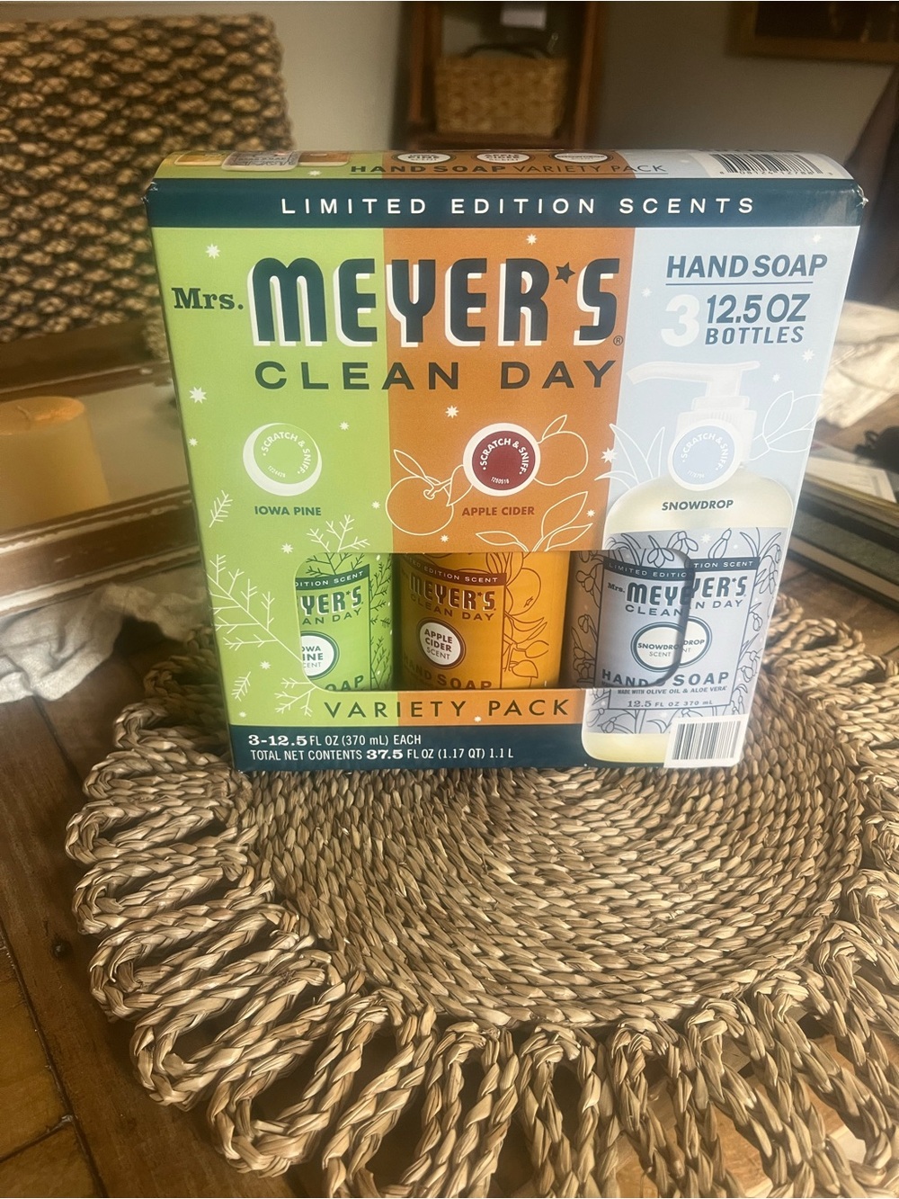 NWT MRS. MEYERS limited edition HAND SOAP (3)
